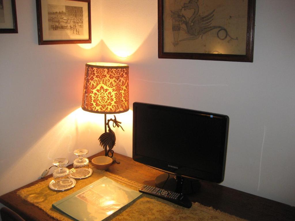 Palazzo Masi Bed and Breakfast Siena Rum bild